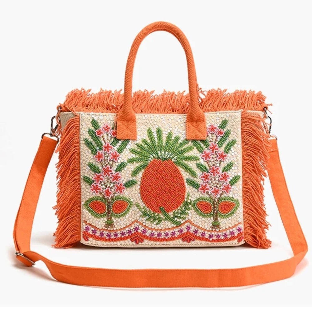 NEW AMERICA AND BEYOND FRINGE FIESTA PINEAPPLE MINI TOTE